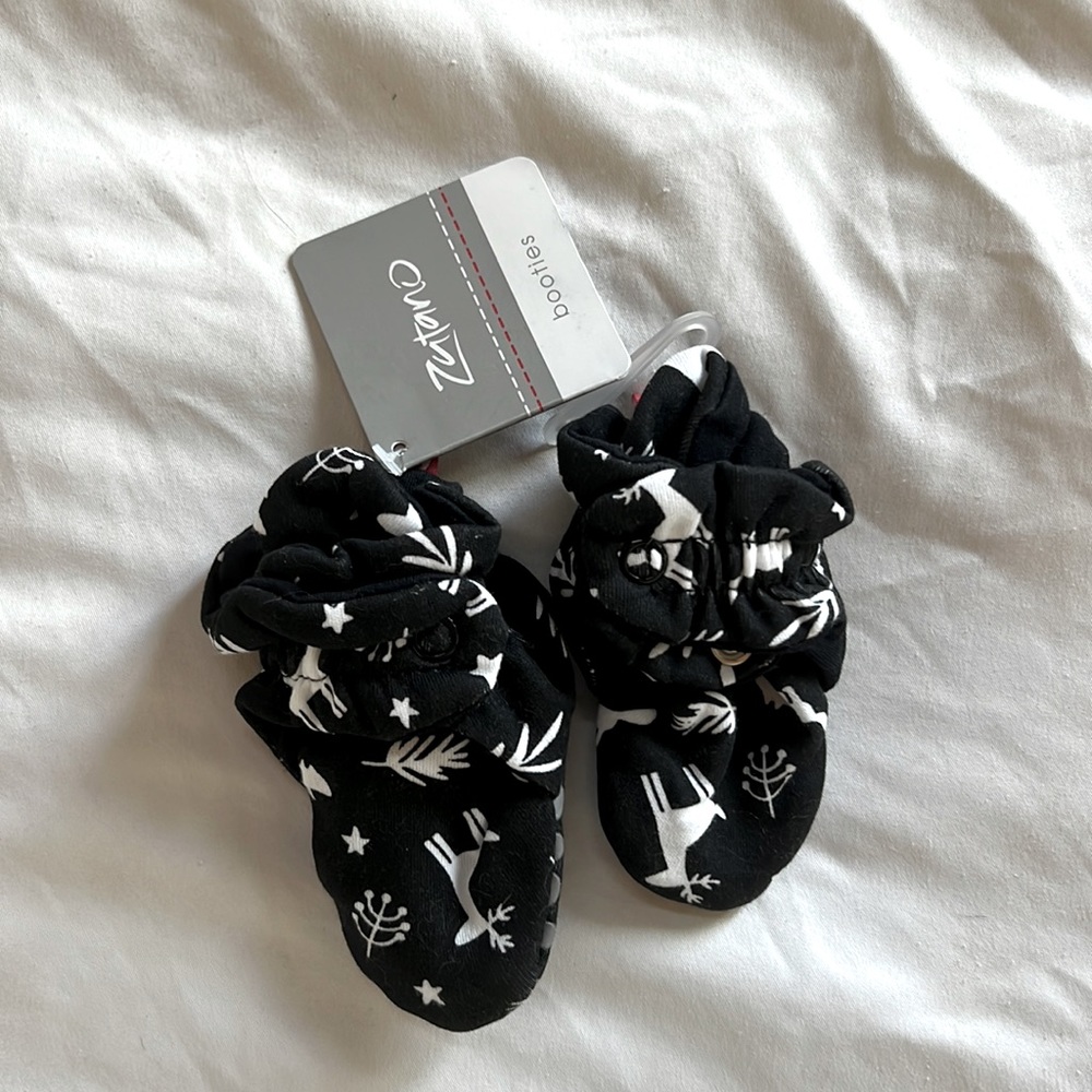 Zutano booties
